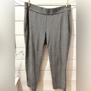 RAFFAELLO ROSSI black and cream  Houndstooth  jogger pants size 44